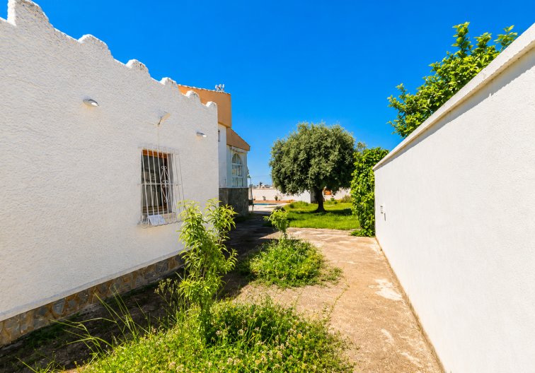 Segunda mano - villa - Torrevieja - Costa Blanca