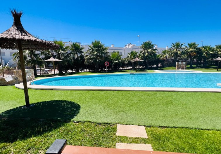 Wiederverkauf - Wohnung - Vistabella Golf Entre Naranjos - Inland