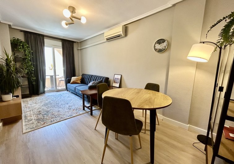 Segunda mano - Apartamento  - Torrevieja - Costa Blanca