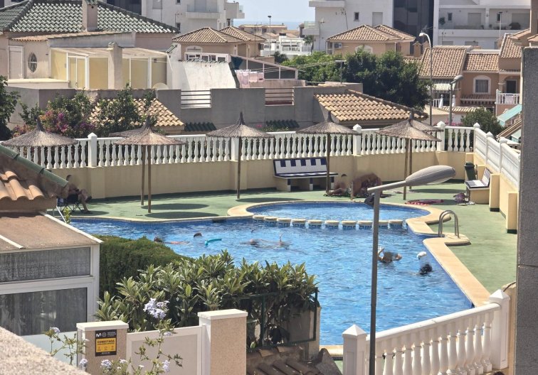 Segunda mano - town house - Torrevieja - Los Altos