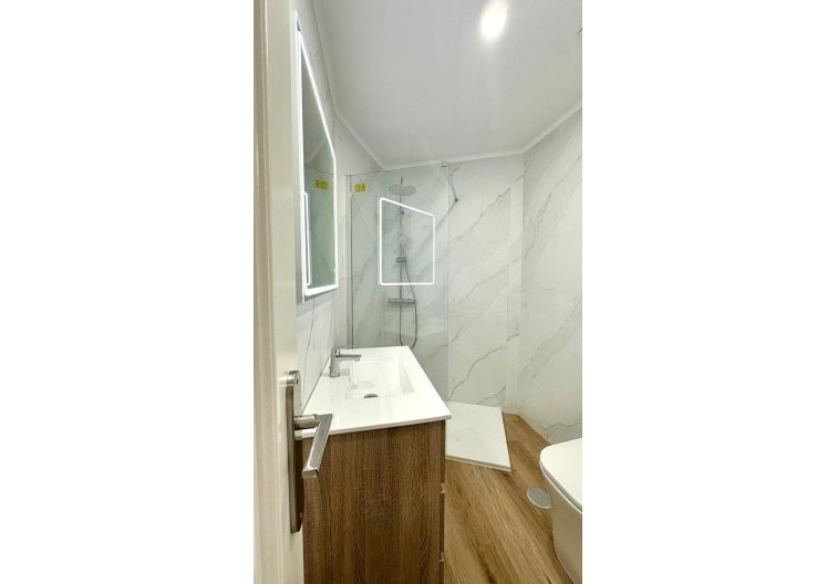 Wiederverkauf - Wohnung - Torrevieja - La Mata Pueblo