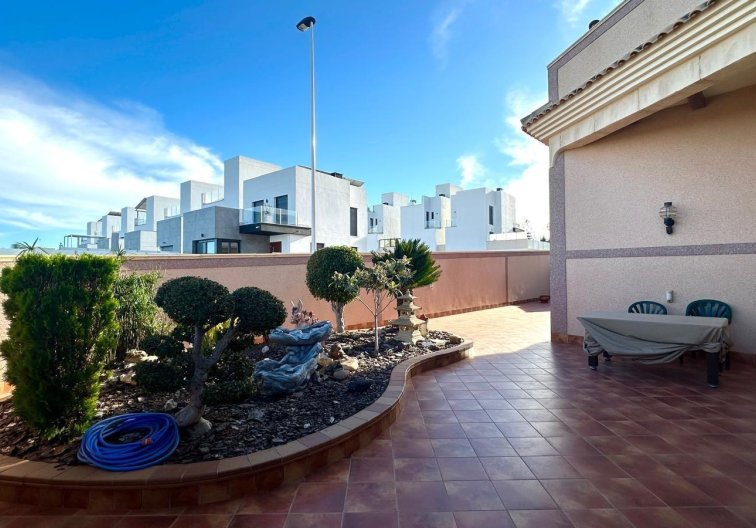 Segunda mano - town house - Torrevieja - La Siesta