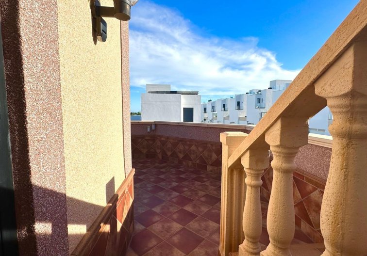 Segunda mano - town house - Torrevieja - La Siesta