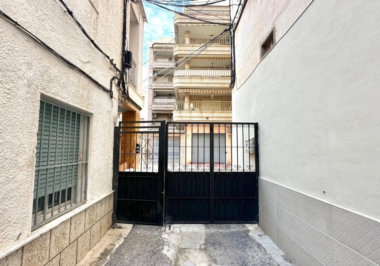 Wiederverkauf - town house - Torrevieja - Playa del Cura