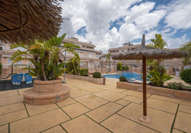 Segunda mano - town house - Orihuela Costa - Los Dolses