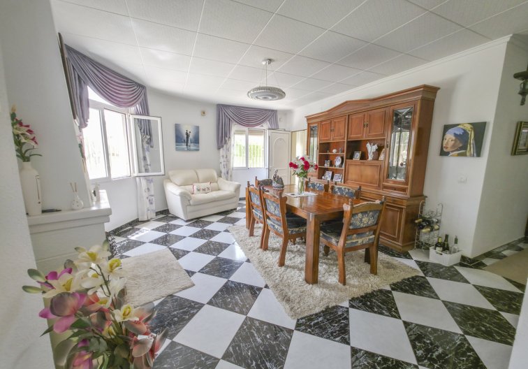 Revente - villa - Torrevieja - Costa Blanca