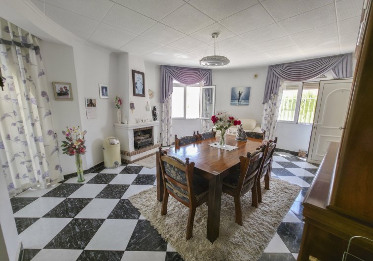 Revente - villa - Torrevieja - Costa Blanca
