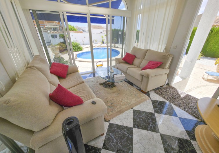 Revente - villa - Torrevieja - Costa Blanca