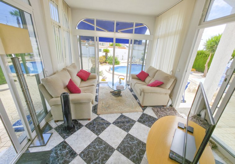 Revente - villa - Torrevieja - Costa Blanca
