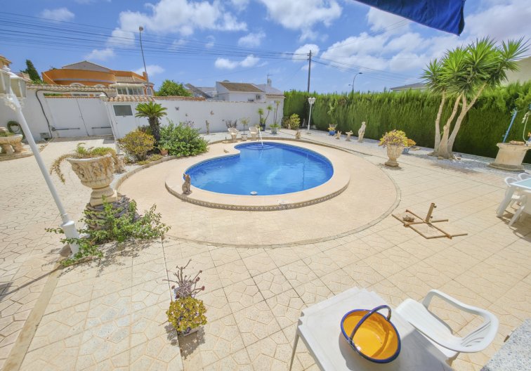 Revente - villa - Torrevieja - Costa Blanca