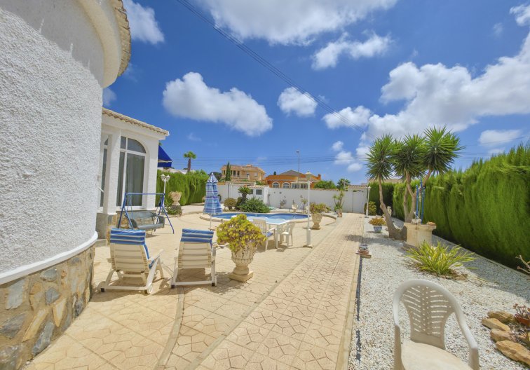 Revente - villa - Torrevieja - Costa Blanca