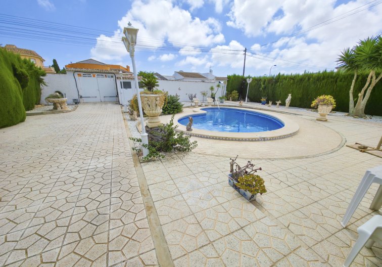 Revente - villa - Torrevieja - Costa Blanca