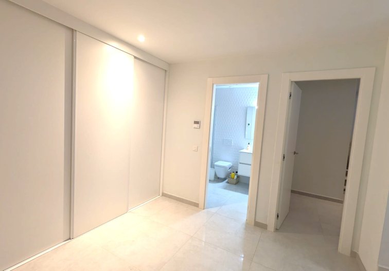 Segunda mano - villa - Cabo Roig - Costa Blanca