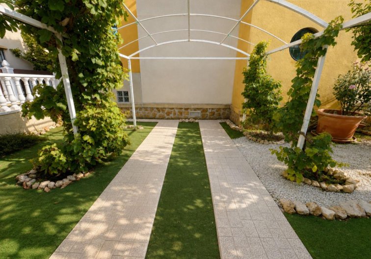 Segunda mano - Bungalow - Orihuela Costa - Lomas de Cabo Roig