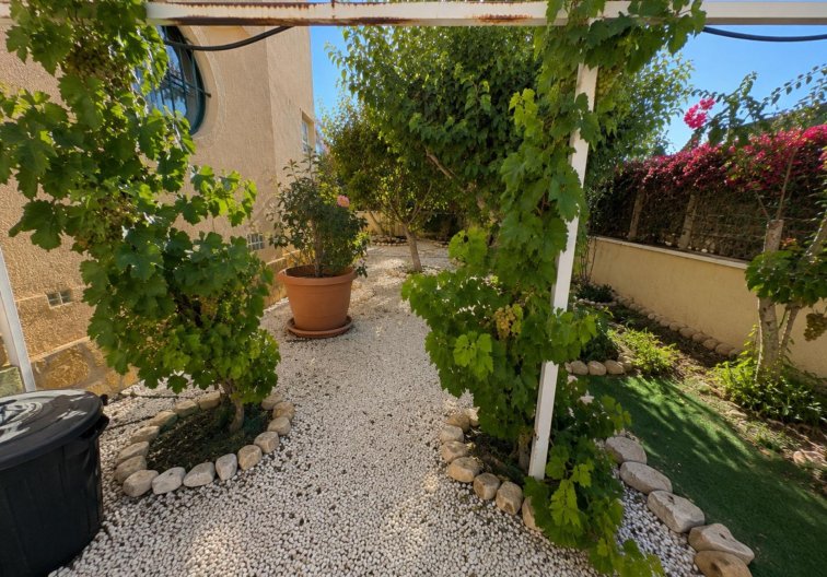 Segunda mano - Bungalow - Orihuela Costa - Lomas de Cabo Roig