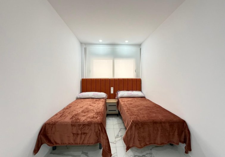 Herverkoop - Appartement - Torrevieja - Estacion De Autobuses