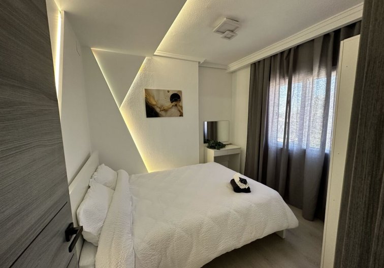 Revente - Appartement - Torrevieja - Centro