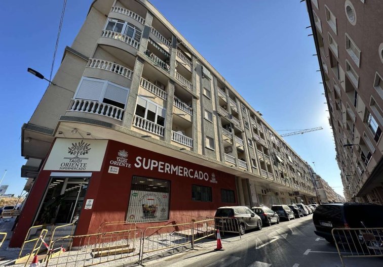 Revente - Appartement - Torrevieja - Centro