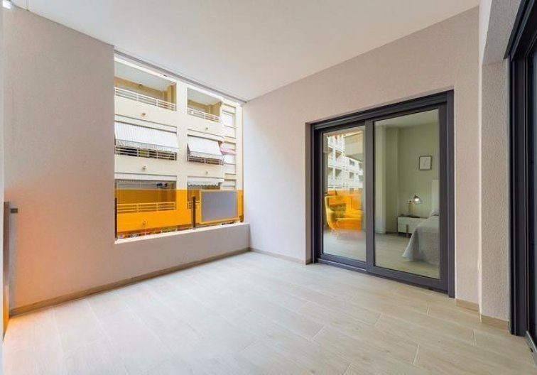 Segunda mano - Apartamento  - Torrevieja - La Mata