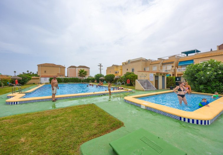 Segunda mano - villa - Torrevieja - El Limonar