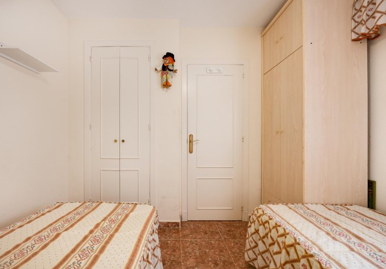 Segunda mano - villa - Torrevieja - El Limonar