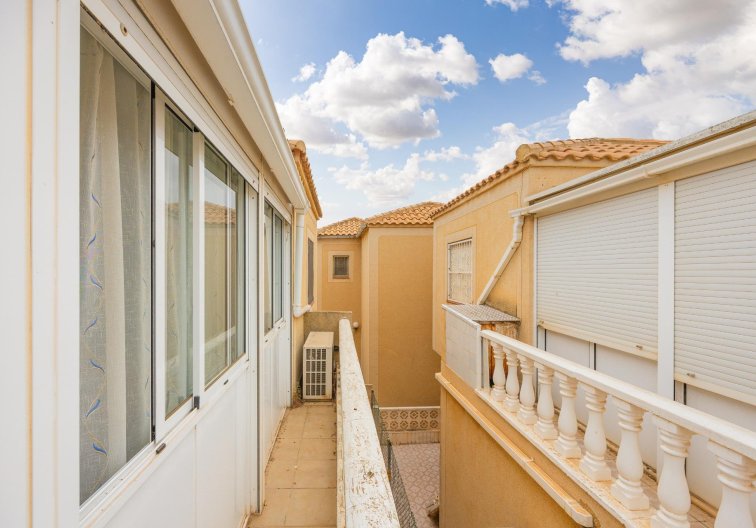 Segunda mano - villa - Torrevieja - El Limonar