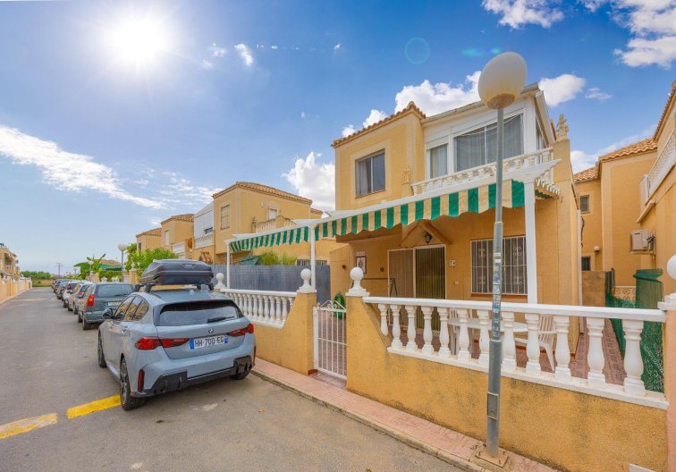Segunda mano - villa - Torrevieja - El Limonar