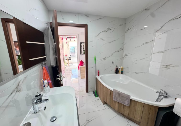 Revente - Appartement - Torrevieja - Zona Los Frutales