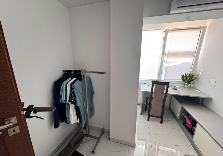 Revente - Appartement - Torrevieja - Zona Los Frutales
