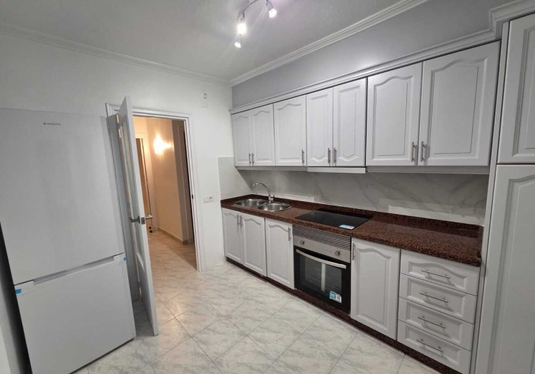 Herverkoop - Appartement - Torrevieja - Habaneras