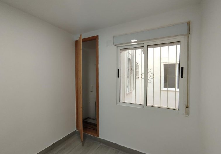 Herverkoop - Appartement - Torrevieja - Habaneras