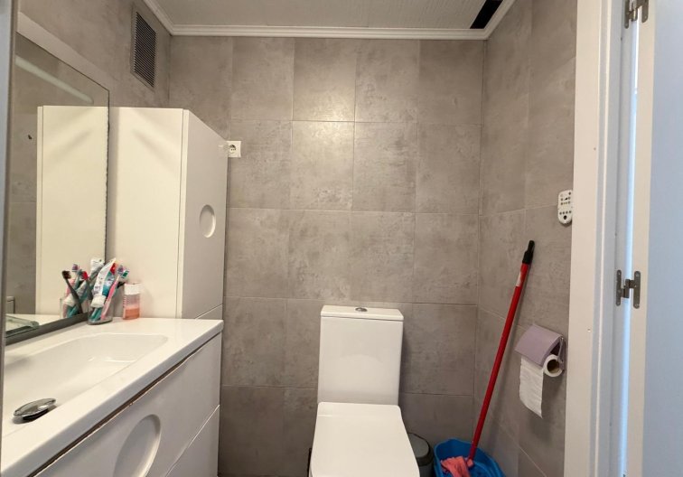 Herverkoop - Appartement - Torrevieja - Playa del Cura