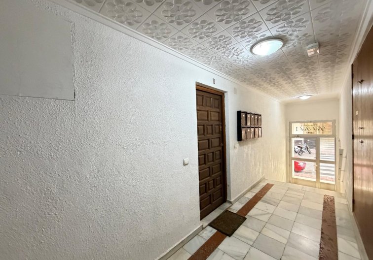 Herverkoop - Appartement - Torrevieja - Playa del Cura