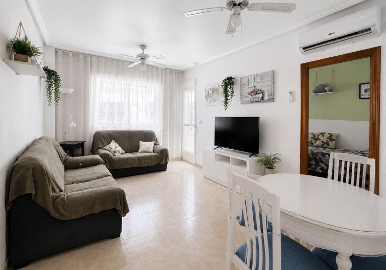 Wiederverkauf - Wohnung - Torrevieja - Centro