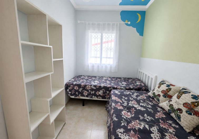 Wiederverkauf - Wohnung - Torrevieja - Centro