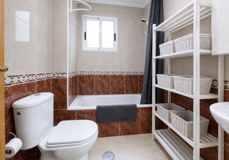 Wiederverkauf - Wohnung - Torrevieja - Centro