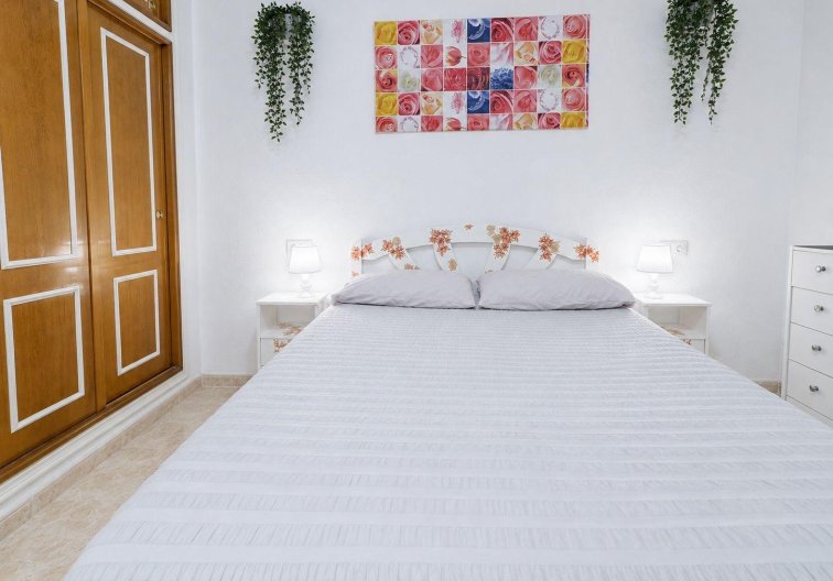 Wiederverkauf - Wohnung - Torrevieja - Centro