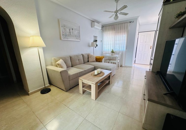 Revente - villa - Orihuela Costa - Los Altos
