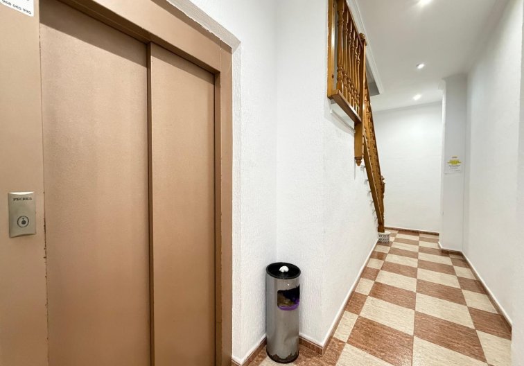 Segunda mano - Apartamento  - Torrevieja - Playa del Cura