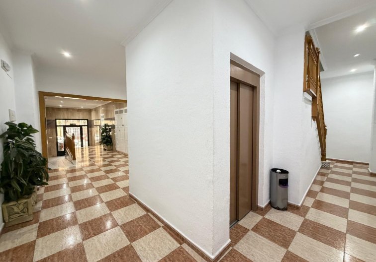 Segunda mano - Apartamento  - Torrevieja - Playa del Cura