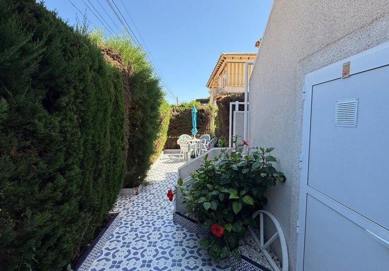 Resale - Bungalow - Torrevieja - Punta Prima