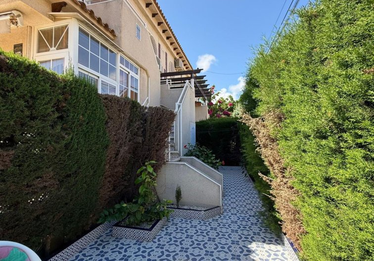 Resale - Bungalow - Torrevieja - Punta Prima