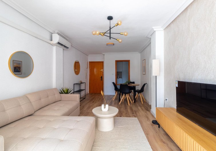 Wiederverkauf - Wohnung - Torrevieja - La Mata Pueblo