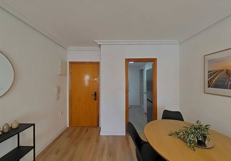 Wiederverkauf - Wohnung - Torrevieja - La Mata Pueblo