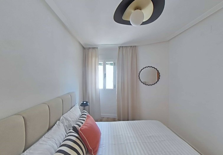 Wiederverkauf - Wohnung - Torrevieja - La Mata Pueblo