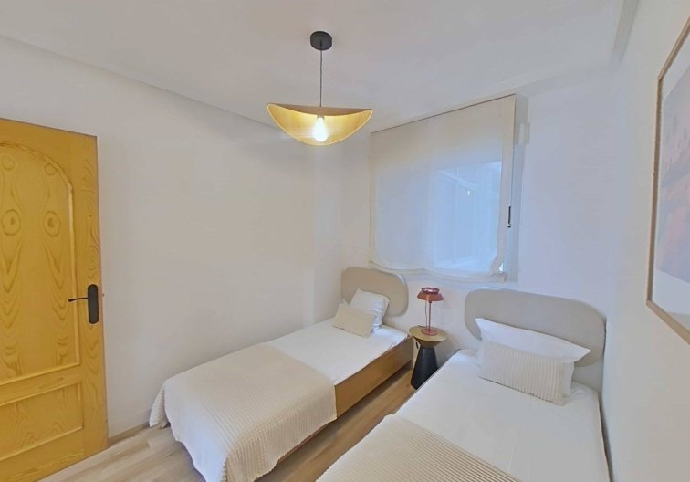 Wiederverkauf - Wohnung - Torrevieja - La Mata Pueblo