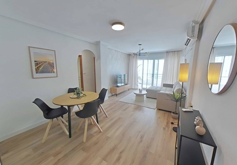 Wiederverkauf - Wohnung - Torrevieja - La Mata Pueblo
