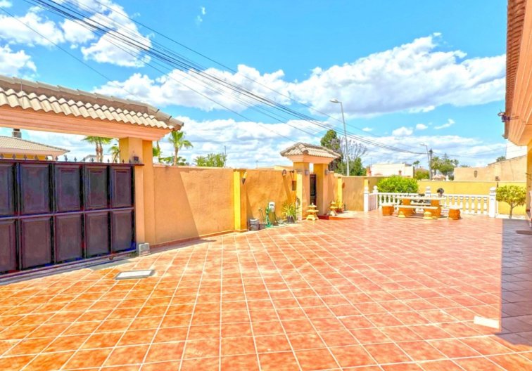 Revente - villa - Torrevieja - Costa Blanca