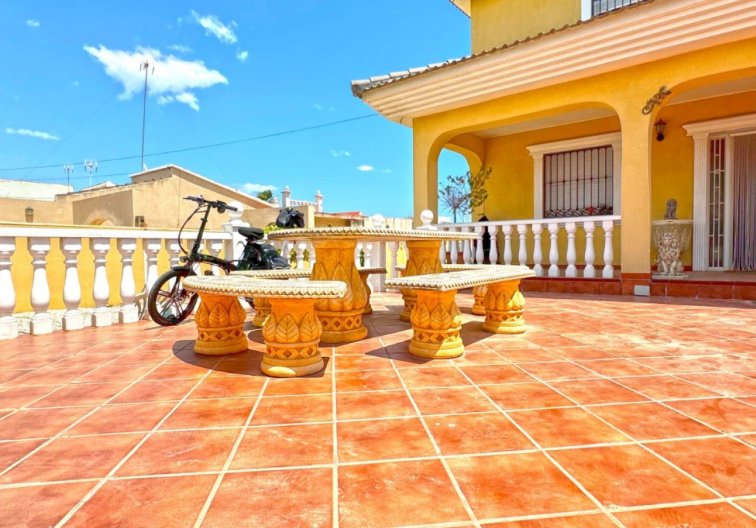 Revente - villa - Torrevieja - Costa Blanca