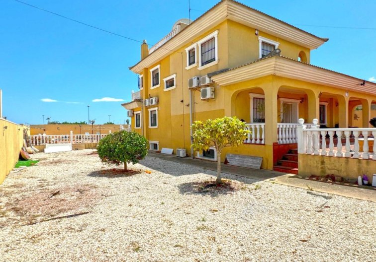Revente - villa - Torrevieja - Costa Blanca